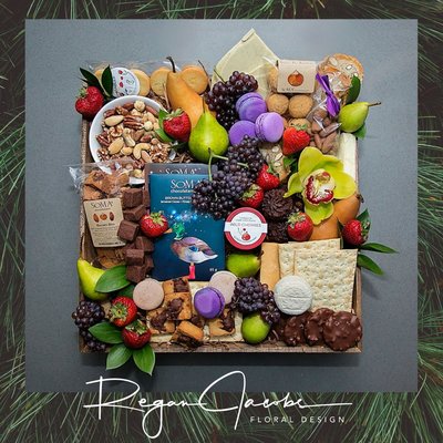 Flowers and Sweets Perfect For Any Occasion! - Contact today to learn more about our gift options for the holidays! Flowers and Sweets Perfect For Any Occasion! - Contact today to learn more about our gift options for the holidays!