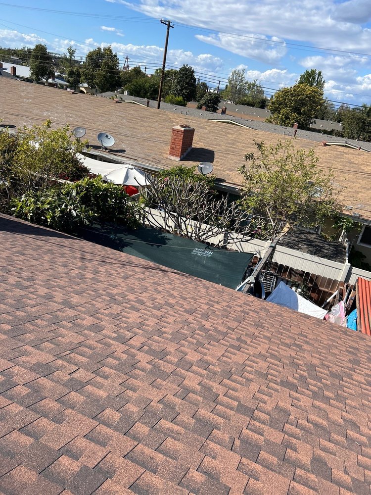 Slide of Roof Service Providers