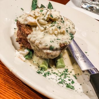 Sperry's Restaurant - Filet Oskar - Steakhouses Near Me - Franklin, Tennessee Sperry's Restaurant - Filet Oskar - Steakhouses Near Me - Franklin, Tennessee