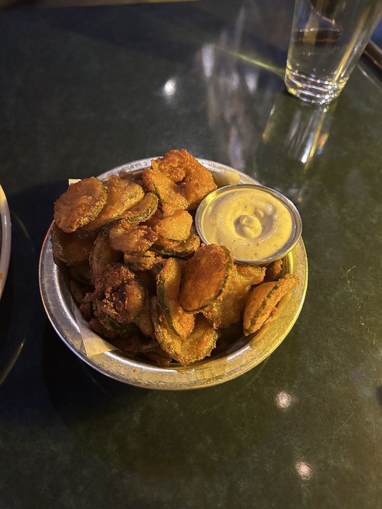 Social spots from Settle Down Tavern