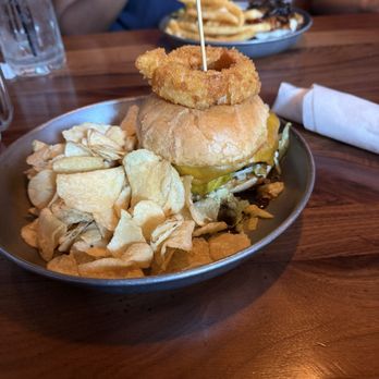 T J Rockwell's - Burger and chips - American Near Me - Mechanicsburg, Pennsylvania