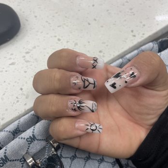 Strawberry Nails - Nail Salons Near Me - San Jose, California Strawberry Nails - Nail Salons Near Me - San Jose, California