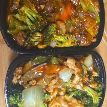China King - Szechuan beef and Chicken with Vegetables - Chinese Near Me - Blountville, Tennessee