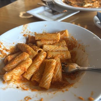 Pezzi Del Mio Cuore - rigatoni tomato - Italian Near Me - San Diego, California Pezzi Del Mio Cuore - rigatoni tomato - Italian Near Me - San Diego, California