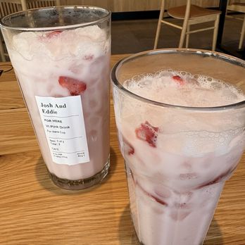 Starbucks - Pink drinks - Coffee & Tea Near Me - Vincennes, Indiana Starbucks - Pink drinks - Coffee & Tea Near Me - Vincennes, Indiana