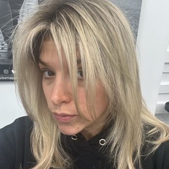Mure Salon - Hair Stylists Near Me - New York, New York