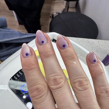 MOI Nails Studio - Cat eye + dot design - Nail Salons Near Me - Los Angeles, California MOI Nails Studio - Cat eye + dot design - Nail Salons Near Me - Los Angeles, California