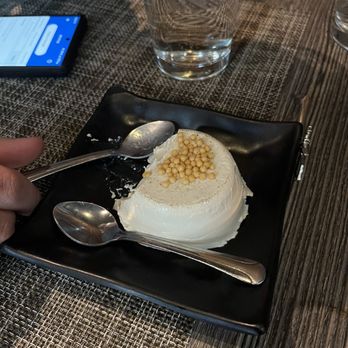 Leichi - Houjicha (roasted green tea)Panna Cotta - Japanese Near Me - Santa Clara, California Leichi - Houjicha (roasted green tea)Panna Cotta - Japanese Near Me - Santa Clara, California