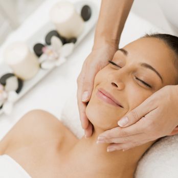 Diamond Lash Beauty Lounge - Facial - Permanent Makeup Near Me - Temecula, California