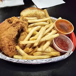 2 piece chicken w/fries