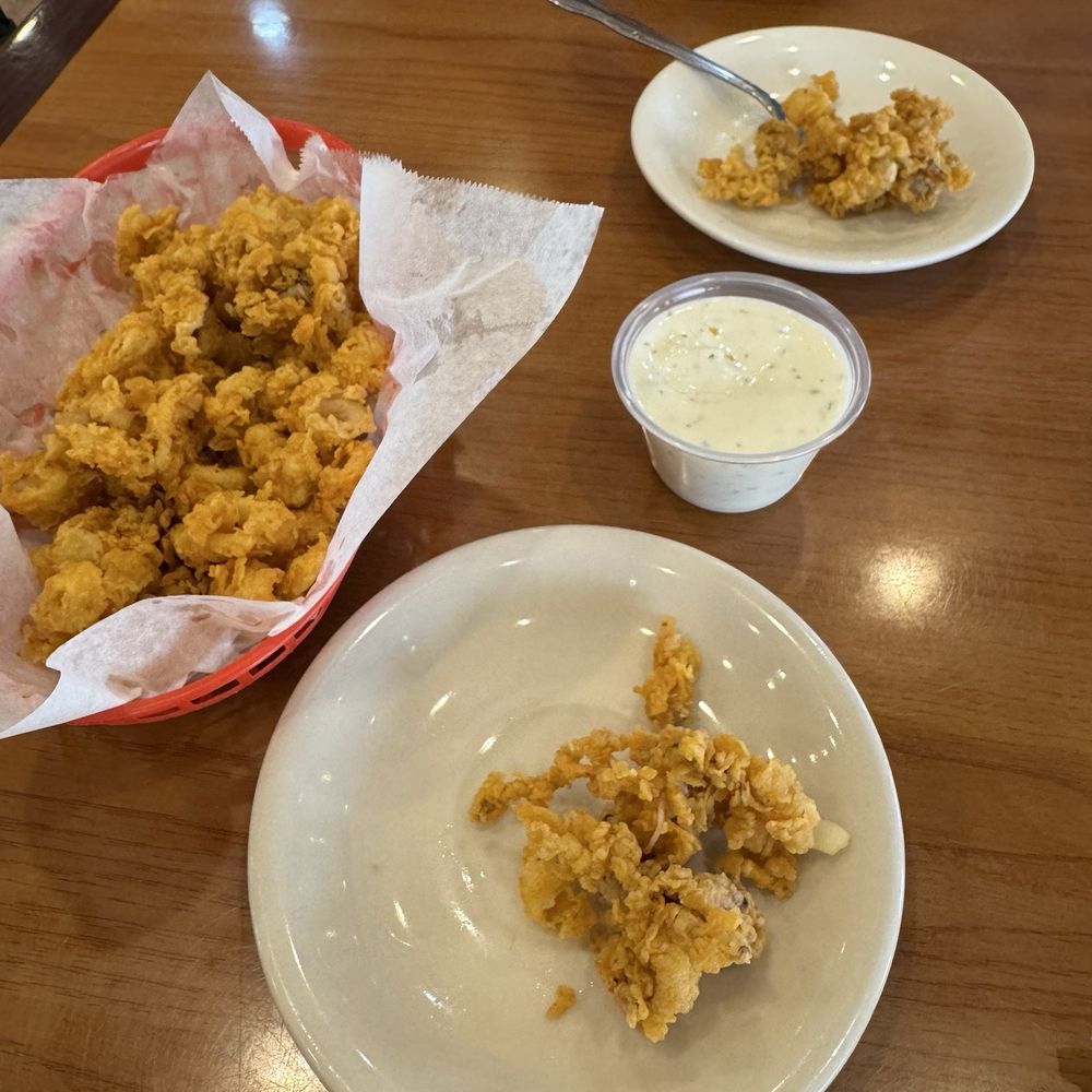 Runway Cafe - Fried calamari- pretty good - Seafood Near Me - Angleton, Texas Runway Cafe - Fried calamari- pretty good - Seafood Near Me - Angleton, Texas