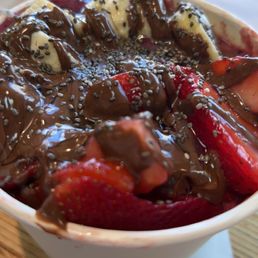 build your own acai bowl