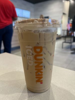 Dunkin' by null