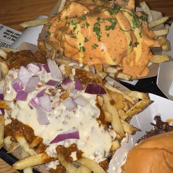 Burger Mojo - Chili Cheese Fries and Mojo Fries - Burgers Near Me - College Station, Texas
