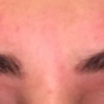 Brows Threading - A whole chunk of eye brow on left is missing and arches are visibly uneven - Eyelash Service Near Me - Chicago, Illinois