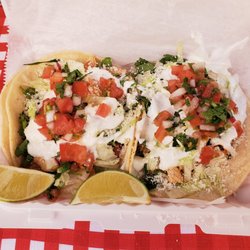La Suegra De Dyckman - Chicken tacos