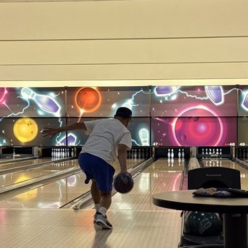 South Point Bowling - Still working on my form. - Bowling Near Me - Las Vegas, Nevada South Point Bowling - Still working on my form. - Bowling Near Me - Las Vegas, Nevada