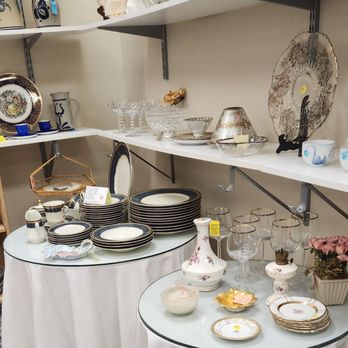 Favarh Thrift Shop - Thrift Stores Near Me - Canton, Connecticut