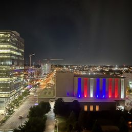 Nice view. 15th floor! Nice view. 15th floor!