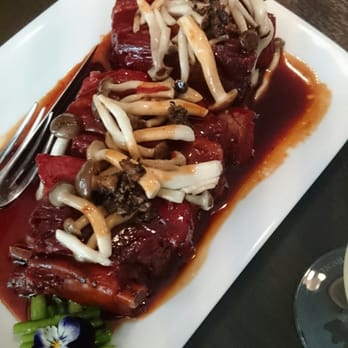 Yauatcha City - The most mouthwatering pork I have ever eaten! - Dim Sum Near Me - London, XGL