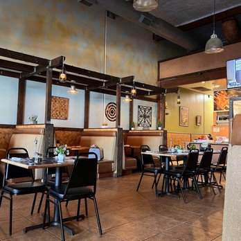 Kababe Grill - the interior of the restaurant - Kebab Near Me - Canoga Park, California