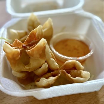 Baramee Thai Bistro - Crab Rangoon - Thai Near Me - Kansas City, Missouri