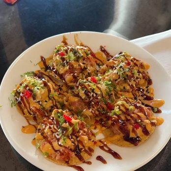 Scarlet Bowls - Japanese Nacho Plate - Chinese Near Me - New Brunswick, New Jersey Scarlet Bowls - Japanese Nacho Plate - Chinese Near Me - New Brunswick, New Jersey