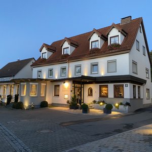 GASTHAUS ZUM KREUZ Ellwangerstr. 10, Dirgenheim, BadenWürttemberg