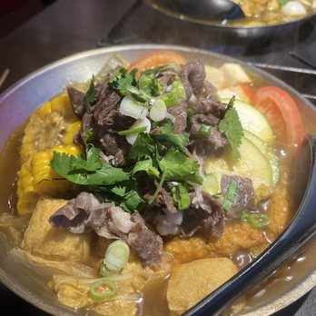 FIG's Corner - Signature Beef Hotpot - Asian Fusion Near Me - Los Angeles, California