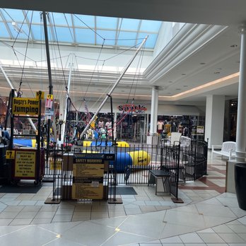 Glenbrook Square - Shopping Centers Near Me - Fort Wayne, Indiana