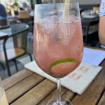 Cara Cara - Gin n juice spritz - New American Near Me - Los Angeles, California