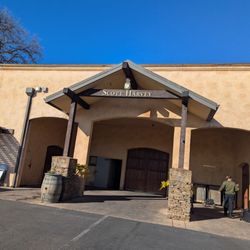 Scott Harvey Wines Tasting Room