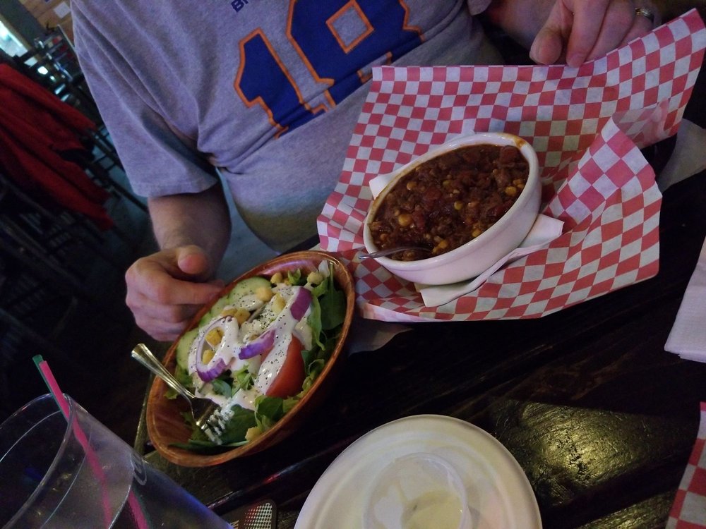 BANDITS BAR AND GRILL 78 Photos & 164 Reviews 108 E Historic