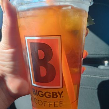 Biggby Coffee West Ashley - Cinnamon Sweet Tea - Coffee & Tea Near Me - Charleston, South Carolina Biggby Coffee West Ashley - Cinnamon Sweet Tea - Coffee & Tea Near Me - Charleston, South Carolina