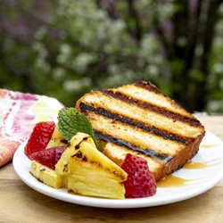 Miss Dottie's Pound Cake