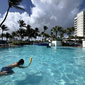 Caribe Hilton - Pool - Hotels Near Me - San Juan, Puerto Rico Caribe Hilton - Pool - Hotels Near Me - San Juan, Puerto Rico