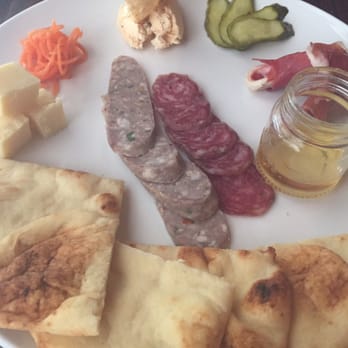 1608 Crafthouse - Charcuterie board...steal of a deal - Gastropubs Near Me - Virginia Beach, Virginia
