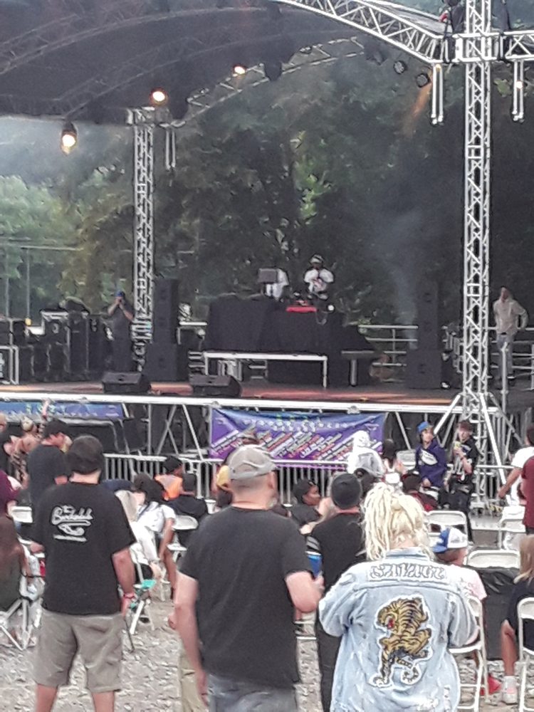 CREAM WORKS Updated October 2024 Hendersonville, North Carolina