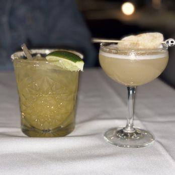 Toca vez - Mango Margarita on the left and Pear drink in the right - Mexican Near Me - Basking Ridge, New Jersey Toca vez - Mango Margarita on the left and Pear drink in the right - Mexican Near Me - Basking Ridge, New Jersey