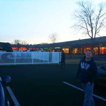 The Shops - Outlet Stores Near Me - Lancaster, Pennsylvania