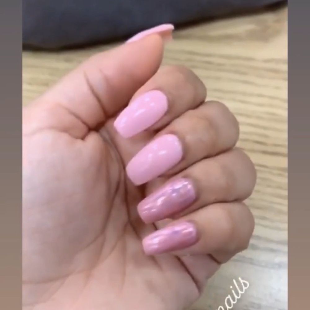 Pro Nails & Spa - I screenshot a video so sorry if it doesn't look the best but I loved these!! - Nail Salons Near Me - Nashua, New Hampshire Pro Nails & Spa - I screenshot a video so sorry if it doesn't look the best but I loved these!! - Nail Salons Near Me - Nashua, New Hampshire