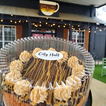 Good Mood Cafe - a cake in a plastic container - Cafes Near Me Good Mood Cafe - a cake in a plastic container - Cafes Near Me