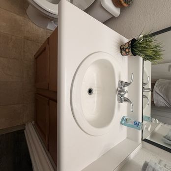 Elle of a Clean - Home Cleaning Near Me - Kyle, Texas Elle of a Clean - Home Cleaning Near Me - Kyle, Texas