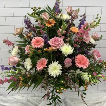 Bethesda Florist - Beautiful Sympathy Design - Florists Near Me - Bethesda, Maryland Bethesda Florist - Beautiful Sympathy Design - Florists Near Me - Bethesda, Maryland