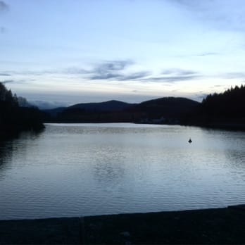Naturpark Diemelsee - Schöner Blick von der Staumauer des Diemelsees... - Parks Near Me - Marsberg, NW Naturpark Diemelsee - Schöner Blick von der Staumauer des Diemelsees... - Parks Near Me - Marsberg, NW