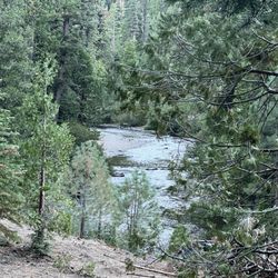 Kennedy Meadows Resort Restaurant - Beautiful river view