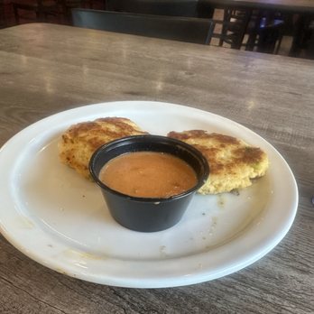 Boo Ray’s - Crab cakes - Cajun/Creole Near Me - Crowley, Texas