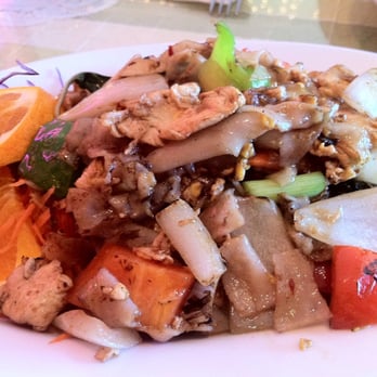 Thai Pan Cuisine - Thai Near Me - Encinitas, California