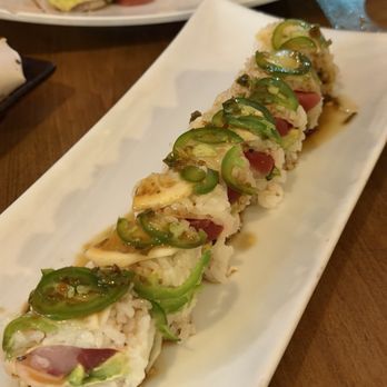 Sushi Mafia - Amazing roll - Sushi Bars Near Me - Long Beach, California