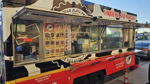 Birrieria San Marcos by null